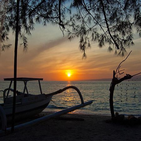 Thank You Bungalow Gili Meno Exterior photo