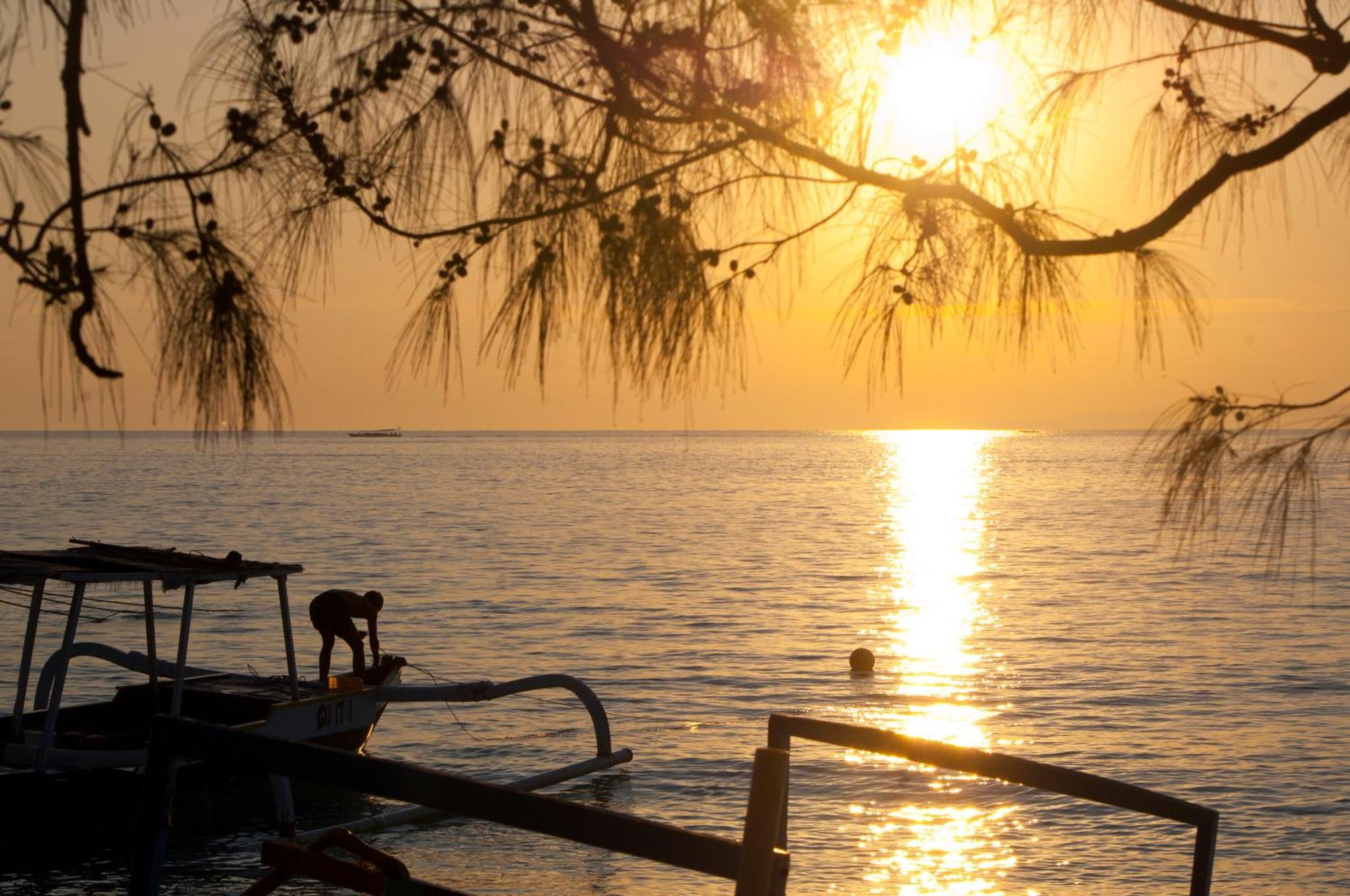 Thank You Bungalow Gili Meno Exterior photo